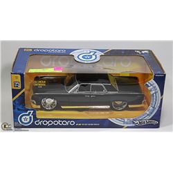 HOT WHEELS 1:16 SCALE 64 LINCOLN DIE CAST CUSTOM