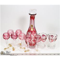 CRYSTAL- ASSORTED DECORATIVE PIECES