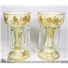Image 1 : PAIR CREAM / GOLD MANTLE LUSTRES WITH CRYSTAL