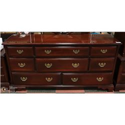 DRESSER WITH MIRROR- DEILCRAFT FURNITURE