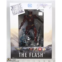 DC JUSTICE LEAGUE THE FLASH COLLECTIBLE ACTION