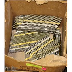 BOX 3-1/4" SCREW STRIP NAILS