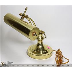 BRASS BANKERS DESK LAMP