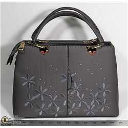 NEW GREY LEATHERETTE EMBROIDERED DESIGN PURSE