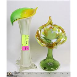 PAIR TULIP VASES