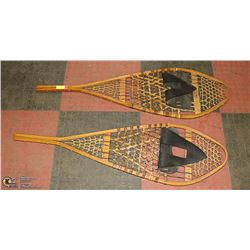 48" WOOD SNOW SHOES TORPEDO CANADA NEAR MINT