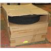 Image 1 : 3 BOXES OF COMMERCIAL  SCRUBBING PADS