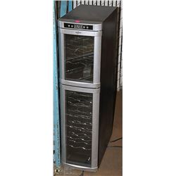 COOLATRON WINE CHILLER. ELECTRONICS