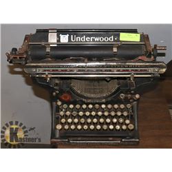 UNDERWOOD - TYPEWRITER 9" TALL