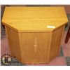 Image 1 : OAK HAMPER STYLE STORAGE CABINET