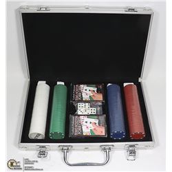 NEW POKER SET IN HARD CASE