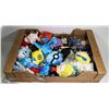 Image 1 : FLAT OF COLLECTIBLE PLUSH AND MORE