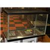 Image 1 : GLASS FISH TANK