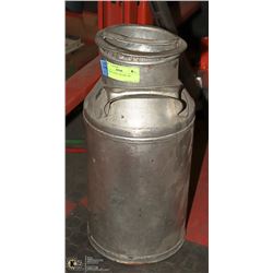 ANTIQUE DAIRY CREAM CAN