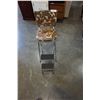 Image 2 : VINTAGE STEP STOOL CHAIR