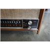 Image 2 : VINTAGE RADIO