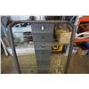 Image 2 : 5 FOOT GLASS SHELF STAND