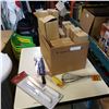 Image 1 : BOX OF NEW KNIVES AND WHISKS