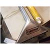Image 2 : UMBRELLA AND CARPET CLEANER ATTACHMENT