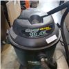 Image 2 : 4.5 HP 10 GALLON SHOP VAC