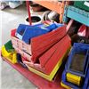 Image 3 : LARGE LOT OF PARTS BINS