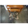 Image 2 : SMALL OAK 1 DRAWER DESK  AND STOOL