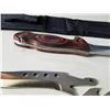 Image 2 : KNIFE WITH FOUR INTERCHANGEABLE BLADES, SAW BLADE