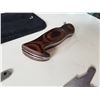 Image 3 : KNIFE WITH FOUR INTERCHANGEABLE BLADES, SAW BLADE