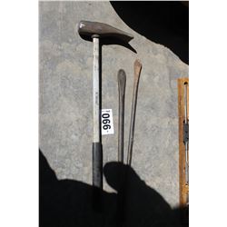 2 TIRE BARS & BEAD BREAKER