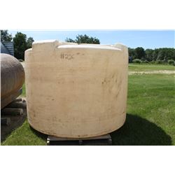 APPROX. 1250 GALLON POLY TANK