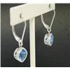 Image 3 : 18k White Gold Cushion Cut Blue Topaz Bezel Milgrain Dangle Drop Earrings