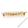 Image 4 : 14kt Yellow Gold Graduated Round Cultured Pearl Polished Crescent Brooch