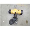Image 3 : Atlas Copco 1/4 Ton Air Hoist, M/N: LLA 250L EX
