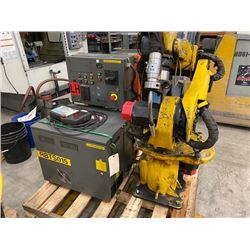 1997 FANUC ROBOT ARM ARC MATE 100i RJ2 Controller