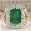 Image 1 : 3.18 CTW Natural Emerald And Diamond Ring In 14K Yellow Gold