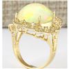 Image 3 : 10.65 CTW Natural Opal And Diamond Ring In 18K Yellow Gold
