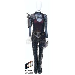 Future Man (TV) – Dingo’s (Carla Gallo) Outfit – FM288