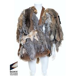 Future Man (TV) – Josh Futturman’s (Josh Hutcherson) Fur Coat & Bag – FM506