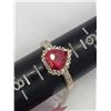 Image 1 : 10K GOLD RING W RUBY STONE SIZE 7