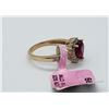Image 4 : 10K GOLD RING W RUBY STONE SIZE 7