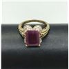 Image 2 : 10K GOLD RING RED STONE & DIAMONDS SIZE 7
