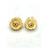 Image 1 : BONE OR IVORY FLOWER CLIP ON EARRINGS