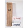 Image 1 : Vintage box of Varnished Crown Price Tags "For Grocery Stores and Butcher Shops" plus an Esso-Matic 