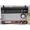 Image 2 : Carvelle "Time Zone" desk clock with alarm, a vintage Longines Symphonette Word-Traveller transistor