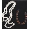 Image 2 : Loose Beads & 2 Chip Necklaces