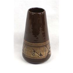 Native American Sioux Glazed Pottery Jar