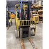Image 2 : 2014 Hyster 10,000lb Capacity Electric Forklift Model E100XN