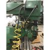 Image 9 : DoAll Vertical Mill w/ DRO