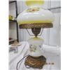 Image 2 : 2 Elec Table Lamps- 1) w Shade