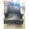 Image 2 : 2) Leather Swivel Reclining Chairs